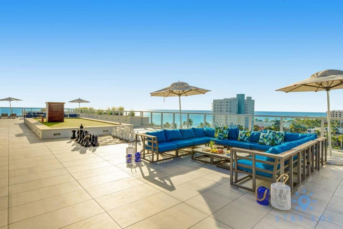 Perfect Relax - Rooftop Pool - Gym - Hot Tub Apartment
