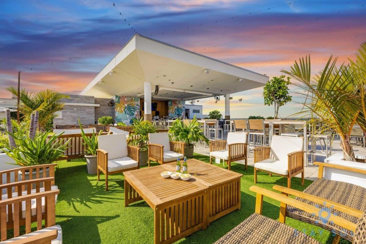 Apartment Perfect Relax - Rooftop Pool - Gym - Hot Tub *