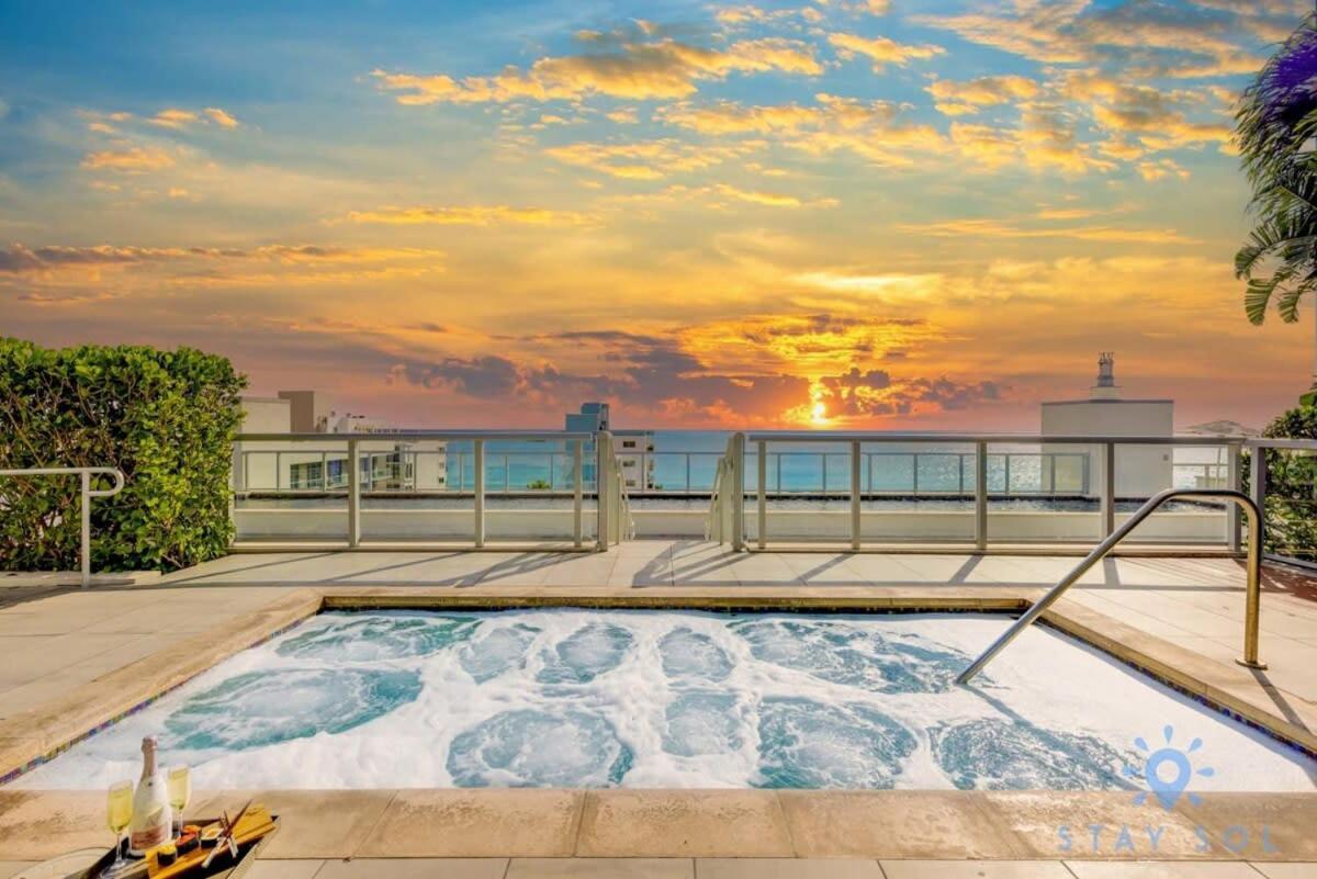 Perfect Relax - Rooftop Pool - Gym - Hot Tub *